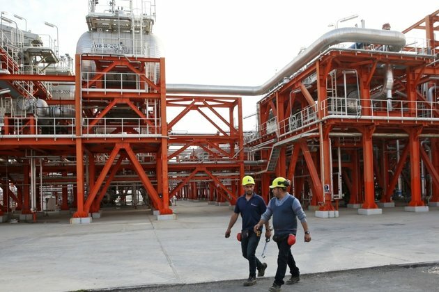 Pakistan Allows Barter Trade with Iran, Afghanistan, Russia