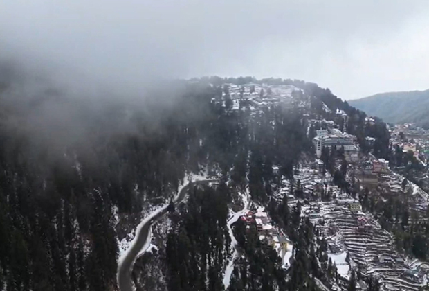 Orange alert in four districts of Himachal Pradesh; IMD issues alert for rain, snow