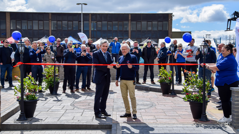 Former Prime Minister opens landscaping display