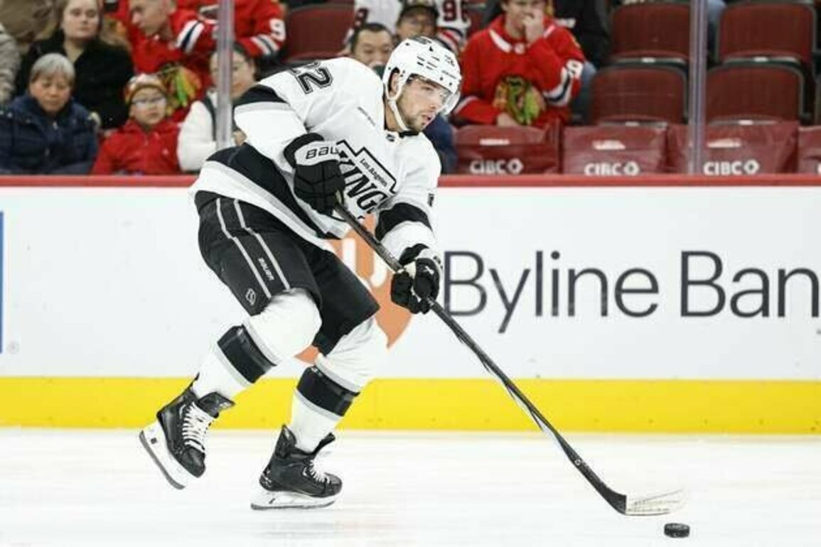 Kings, Canadiens set to put points streaks on line