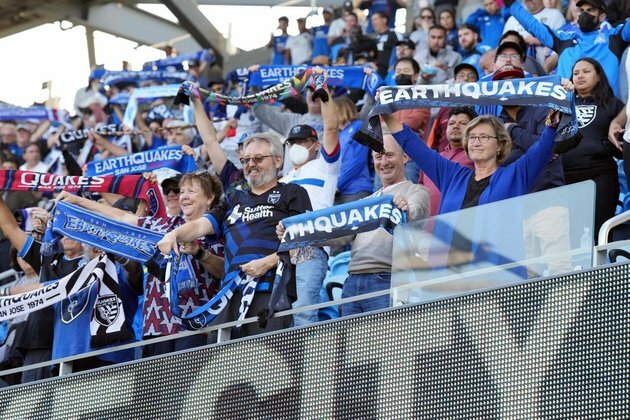 Quakes acquire Brazilian G Daniel