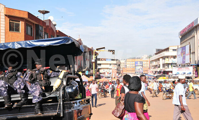 KCCA forces vendors off Kampala Streets KCCA forces vendors off Kampala Streets
