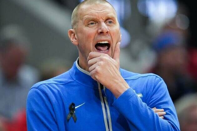 No. 9 Kentucky intent on playing to 'standard' vs. Eastern Illinois
