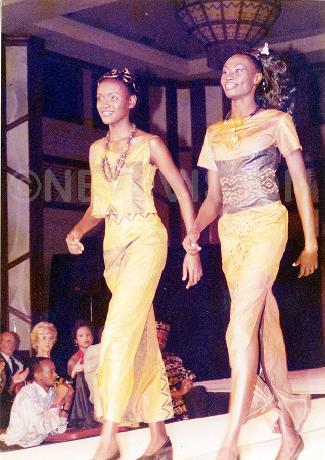  adja ushirah  and her enyan cofinalists in airobi ctober 1997