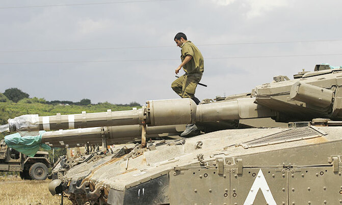 Israel missiles hit Syria military bases Israel missiles hit Syria military bases