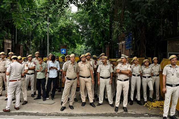 Delhi: Shooting incident at Bhawani Builders' office on Safiabad road