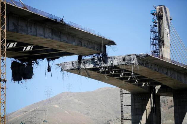 Mideast in Pictures: Bridge in N. Iran damaged in U.S.-Israeli attacks
