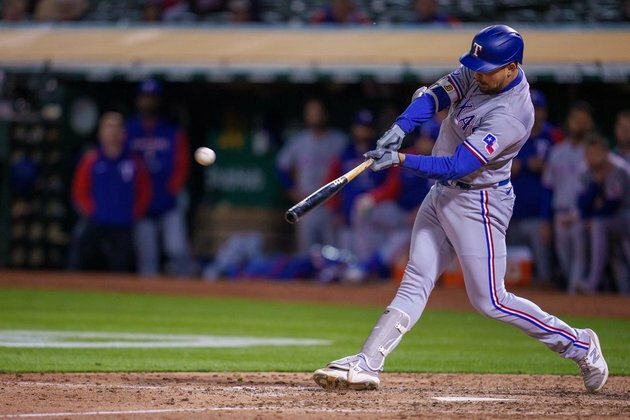 Rangers look to pick up steam vs. Athletics