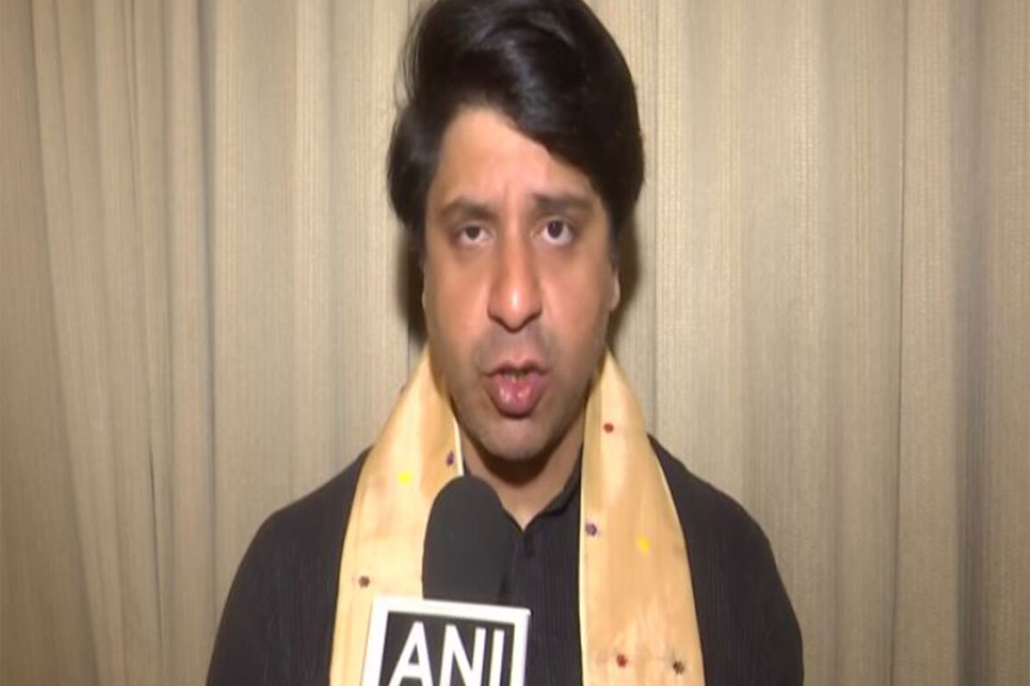"Bharat badnaami tour": BJP's Shehzad Poonawalla slams Rahul Gandhi over Germany visit during mid-Winter Parliament session