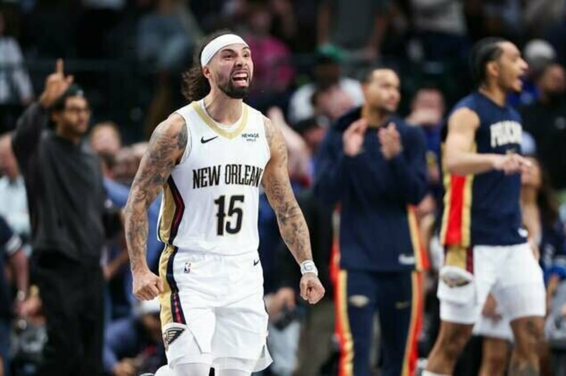 Pelicans hope lightning strikes twice on Mavericks' floor