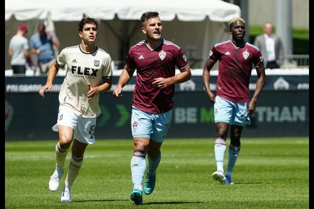 Diego Rubio, Gyasi Zardes help Rapids blank LAFC