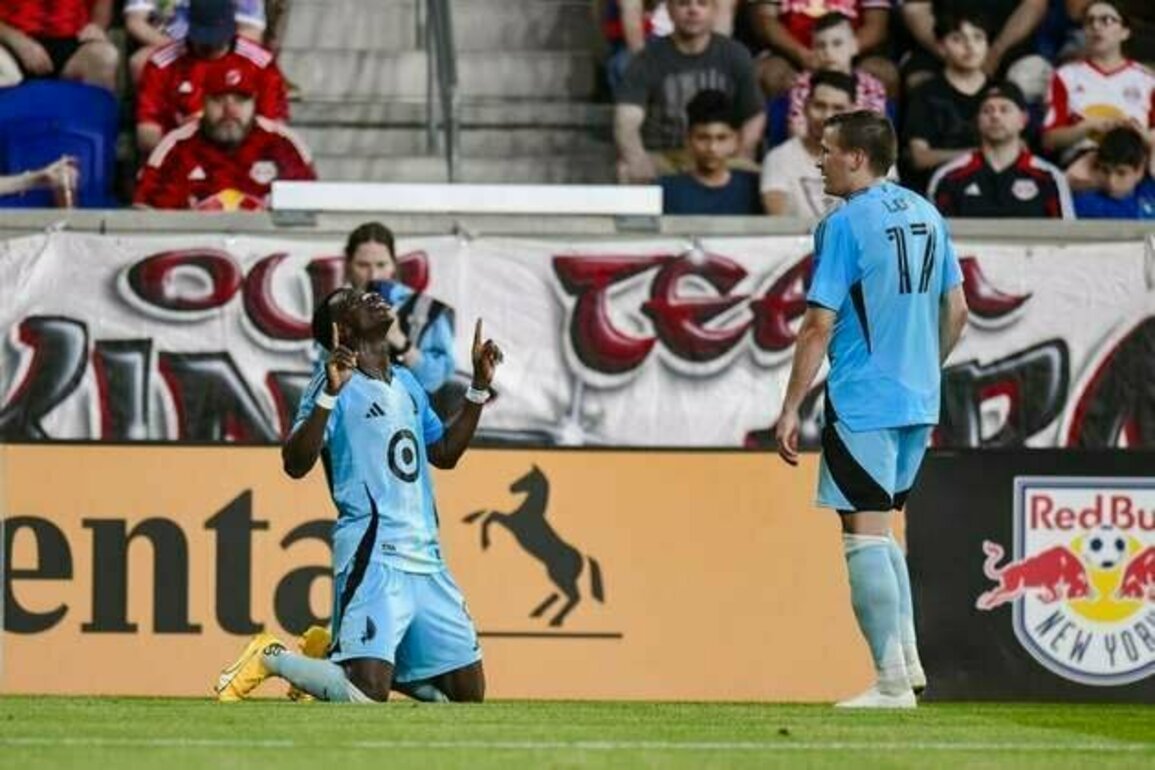 Red Bulls score late goal to salvage draw with Minnesota United