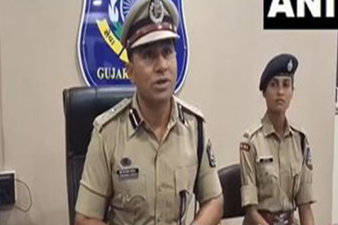 Gujarat: Umargam Police detains seven illegal Bangladeshi immigrants