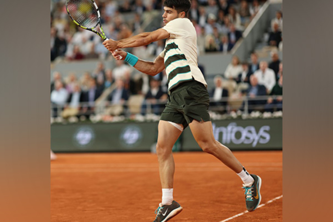 French Open: Carlos Alcaraz one win away from defending title after Musetti retires during semi-final clash