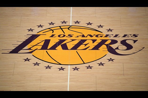 Lakers players all free of COVID-19 symptoms