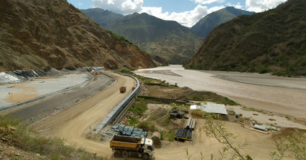 Workers found dead in Peruvian mine