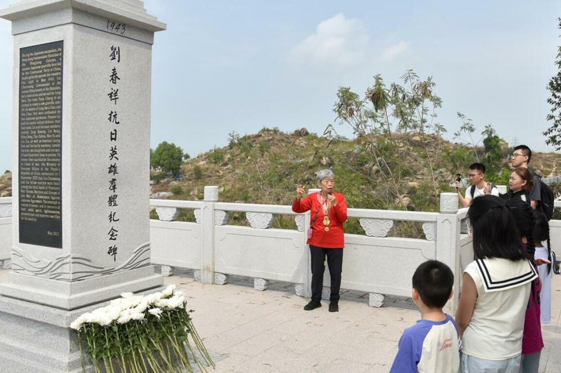 90-year-old WWII veteran inspires Hong Kong youth with tales of valor, peace