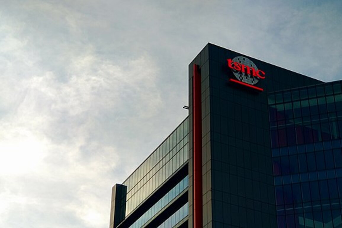 AI demand drives TSMC to record profit, boosts US plans