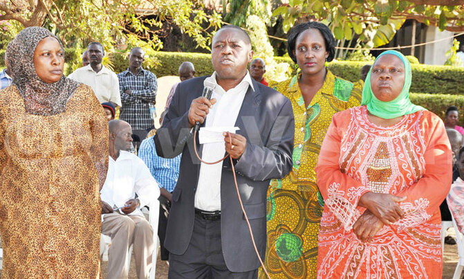 Wakiso Chairman demands transparence in Wankulukuku road project Wakiso Chairman demands transparence in Wankulukuku road project