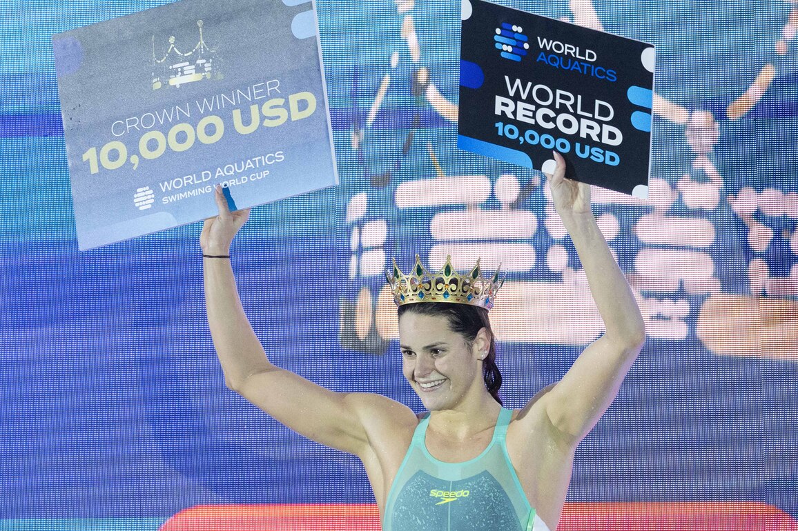 (SP)CANADA-TORONTO-SWIMMING-WORLD CUP-WOMEN'S 200M BACKSTROKE