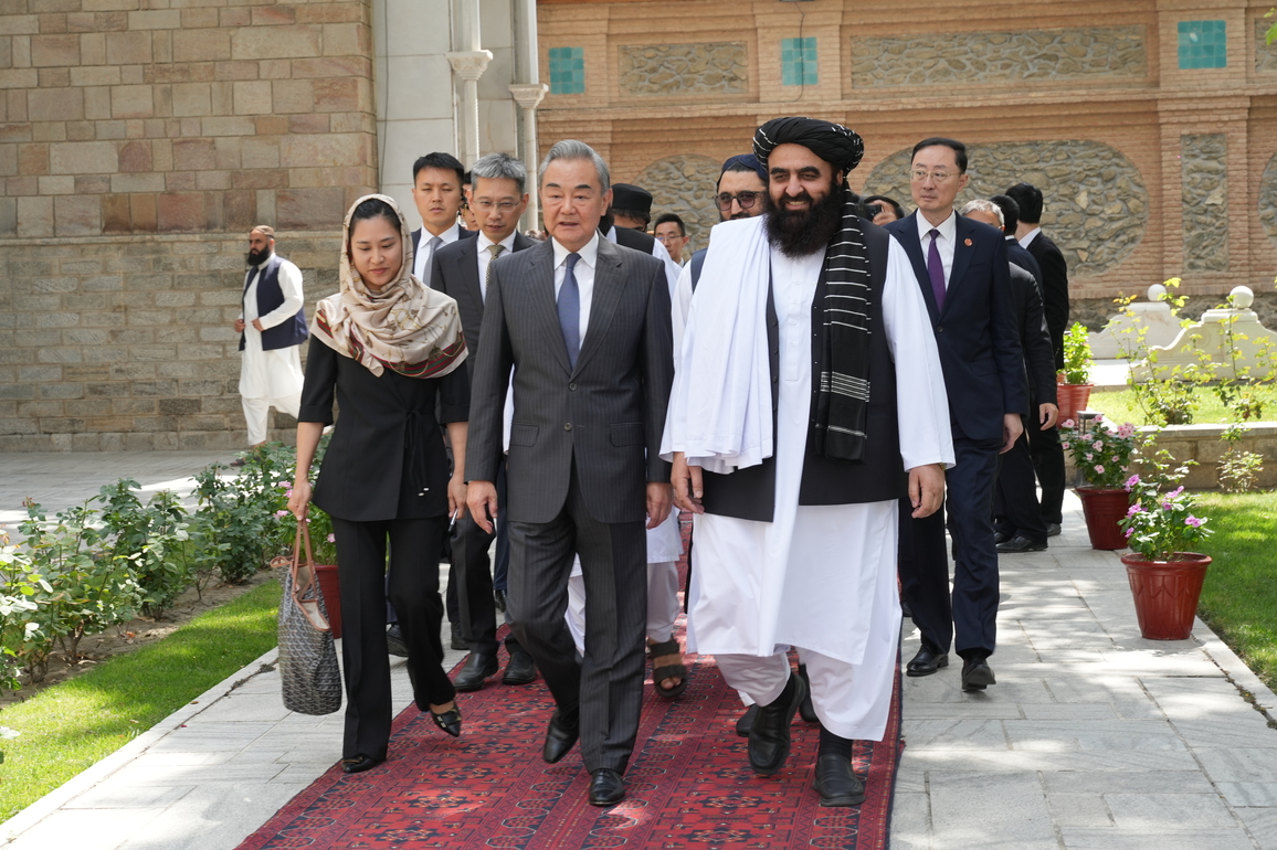 AFGHANISTAN-KABUL-CHINA-WANG YI-FM-MEETING