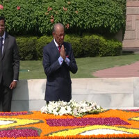 Mauritius PM Navin Ramgoolam pays tribute to Mahatma Gandhi at Rajghat