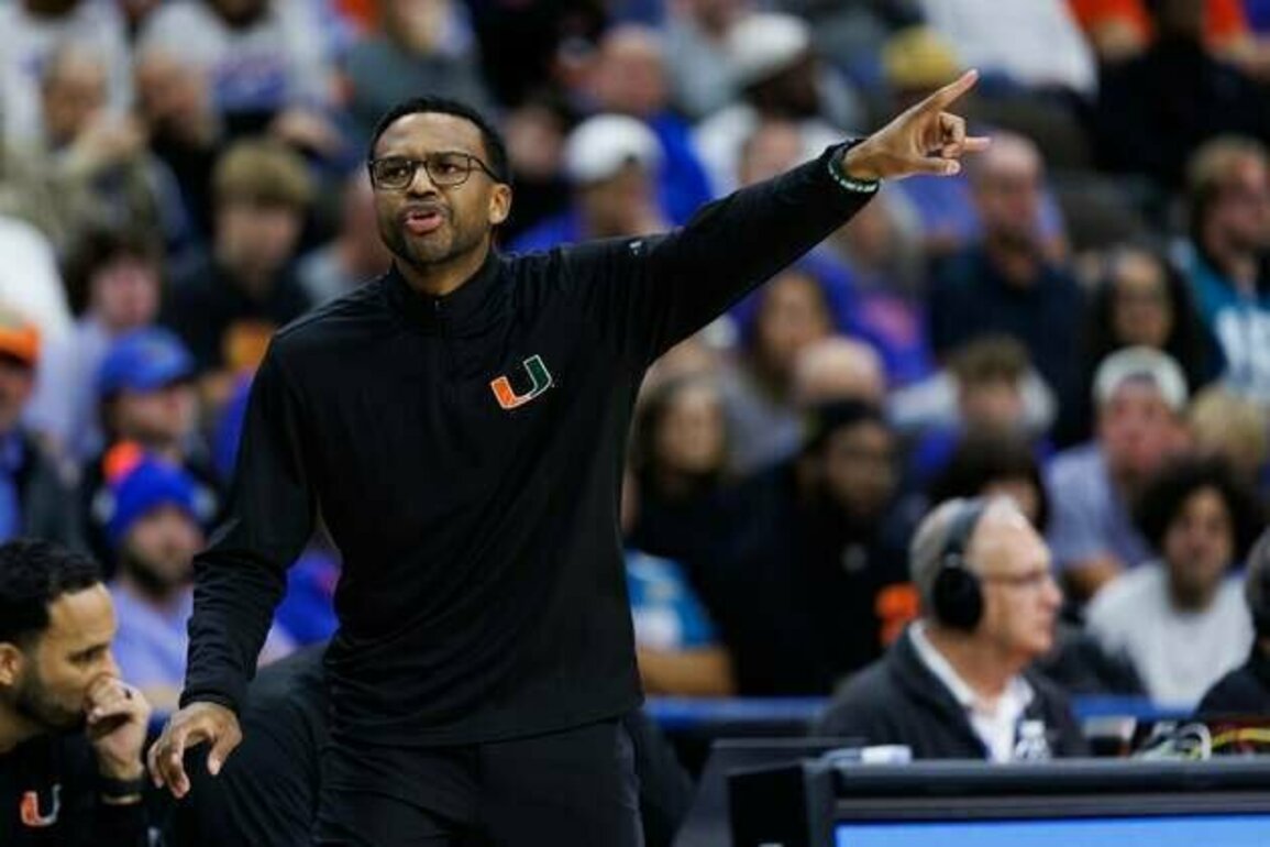 Miami's starting five excels in runaway win over Elon