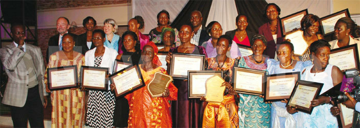 ome of winners and nominees for the 2011 oman chievers wards in ampala pose with their certificates