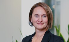 When can trustees rely on their own expertise over external advice?
