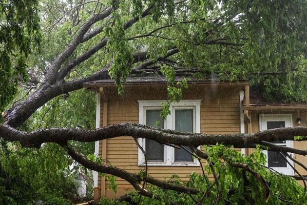 Storm teams compile damage from Nebraska tornado outbreak