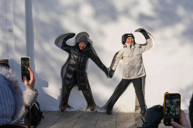 CHINA-HEILONGJIANG-HARBIN-SUN ISLAND-SNOW SCULPTURE ART EXPO (CN)