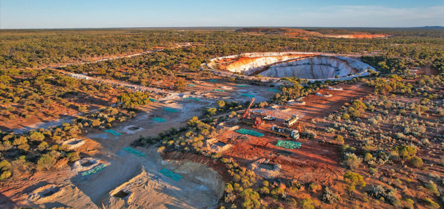 Capricorn snaps up extra tenure around Mt Gibson 