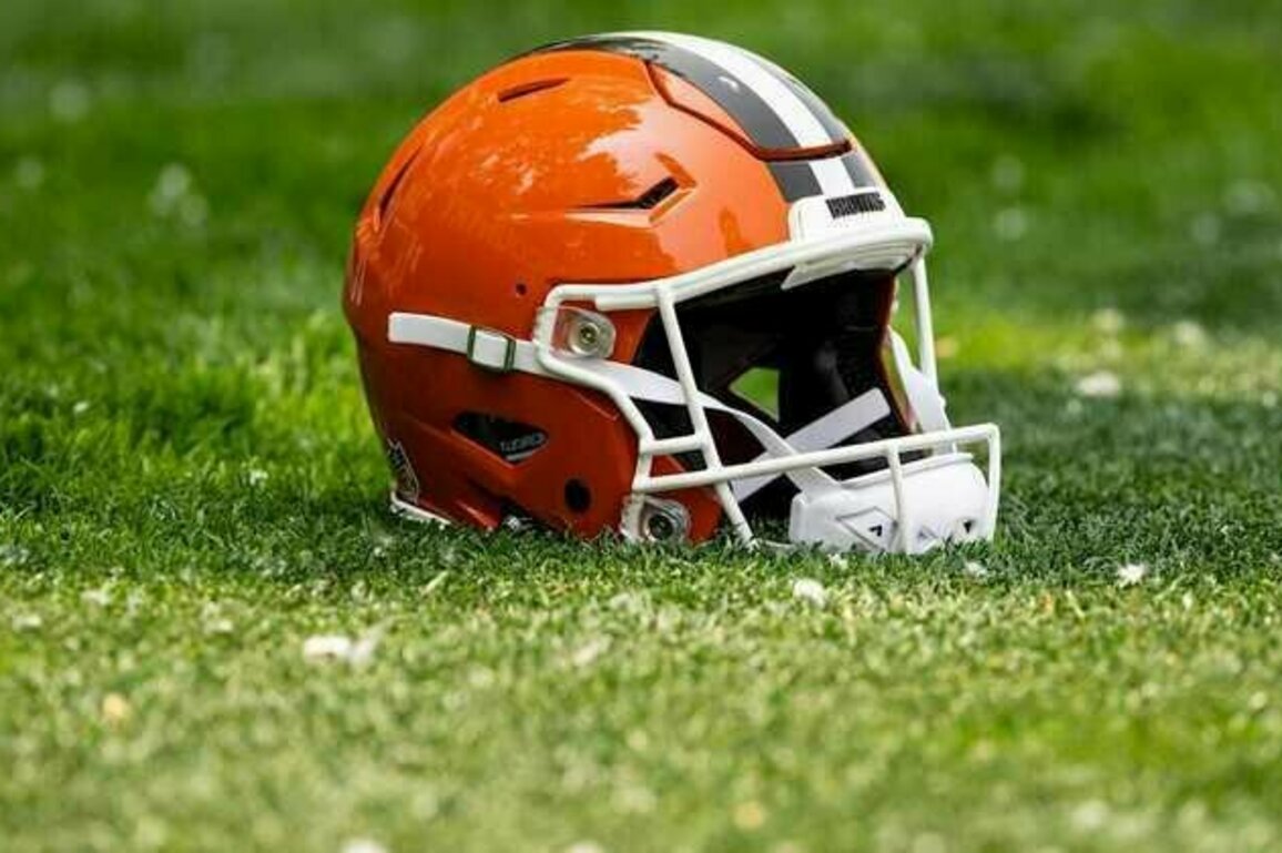 Browns announce new hires and promotions to the football staff