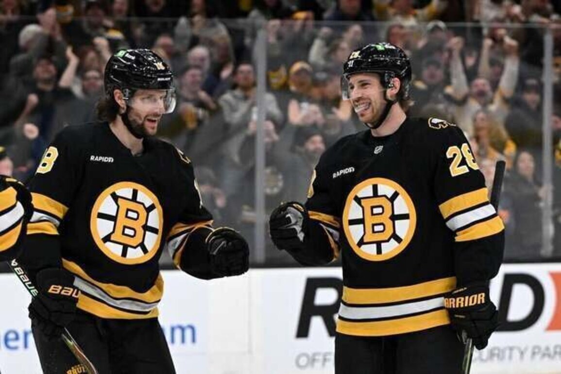 Bruins benefit from quick flurry of goals, defeat Golden Knights