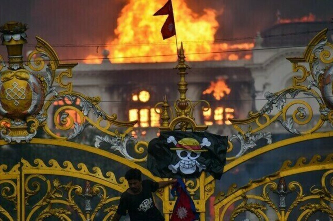 Nepals main government building set ablaze 