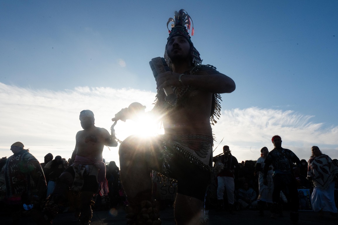 U.S.-SAN FRANCISCO-INDIGENOUS PEOPLE-SUNRISE CEREMONY