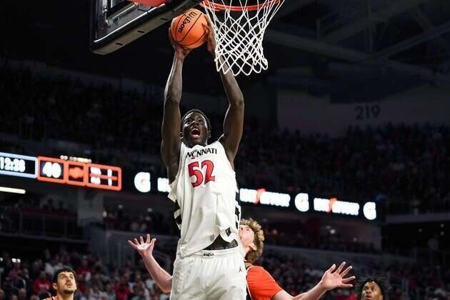 Big 12 tests continue as reeling BYU visits resurgent Cincinnati