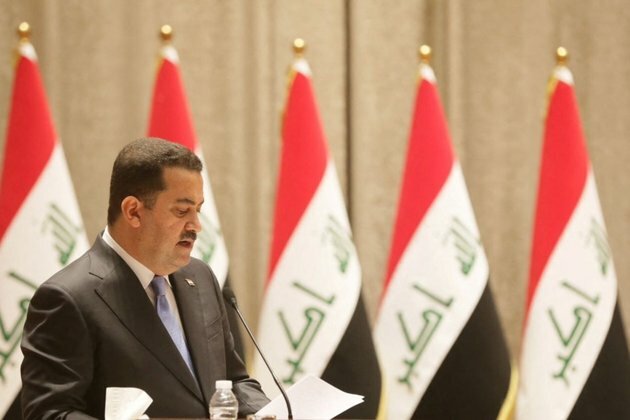 Iraqi PM Replaces Central Bank Governor Over Currency Drop