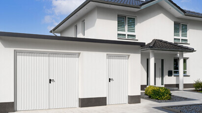 Garador introduces improved side-hinged garage door range