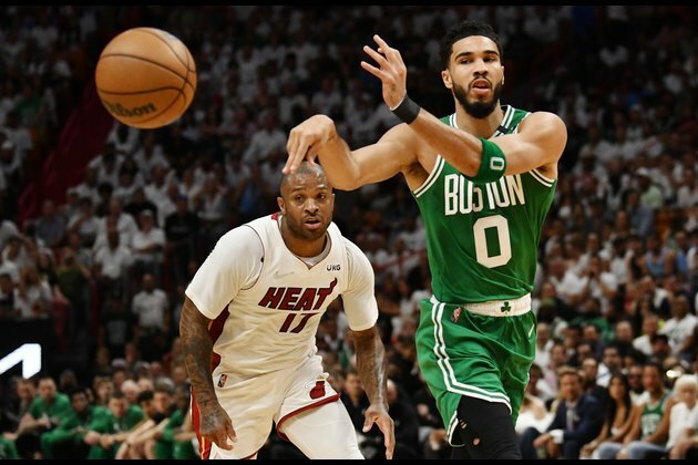 Celtics bounce back, blitz Heat in Game 2