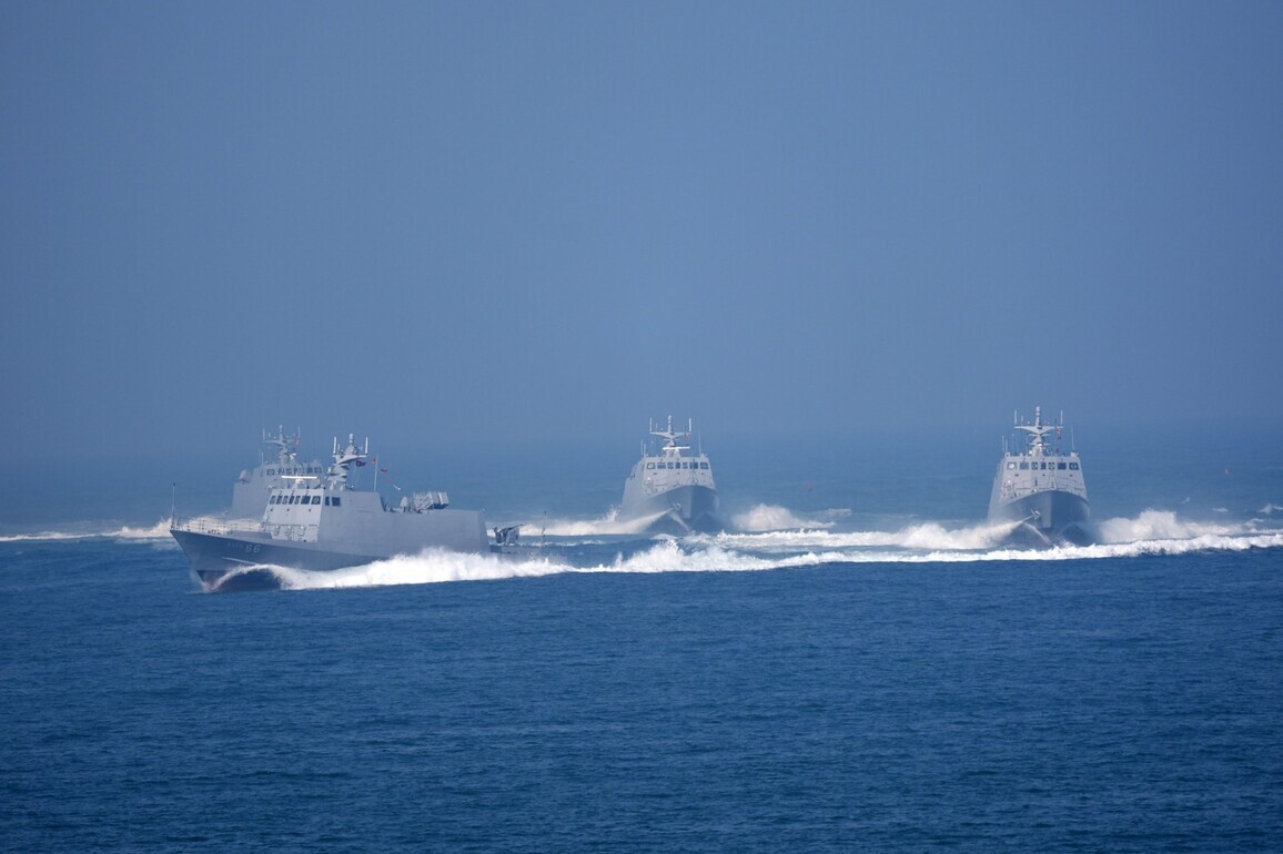 Taiwan detects 7 Chinese vessels, 3 ships around itself