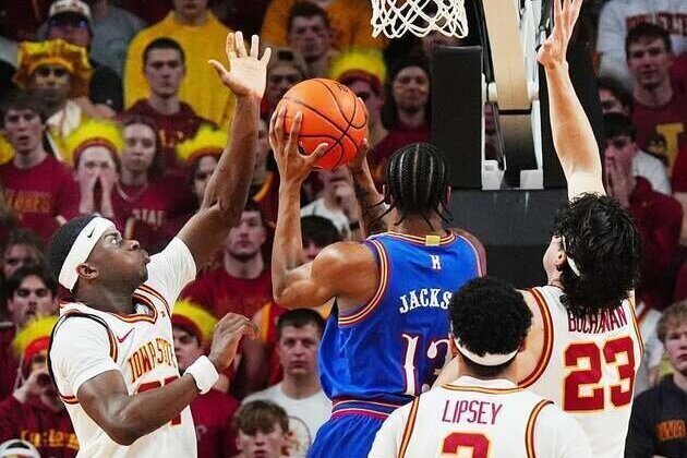 No. 8 Kansas' Darryn Peterson should be rested to face Oklahoma State