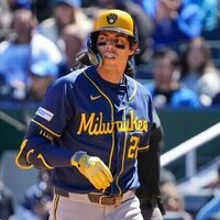 Brewers expect 'bad news' after Christian Yelich hurts hamstring vs. Nats