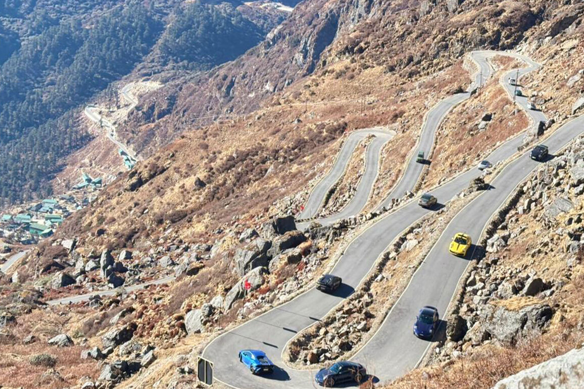 Trishakti Corps organises Bharat Ranbhoomi Darshan Supercar on Sikkim Silk route