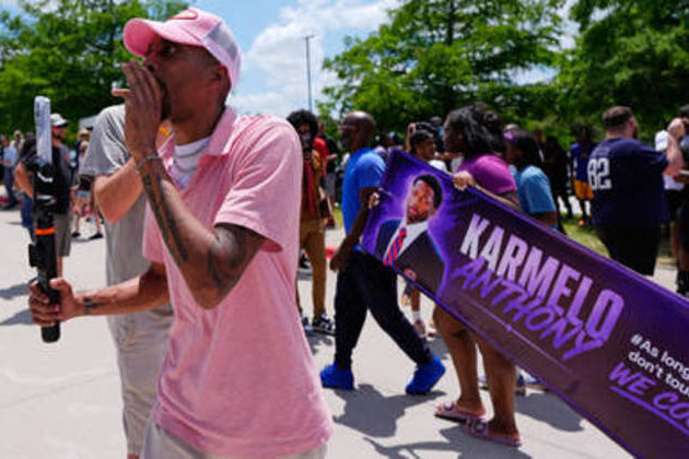 Black teen gets 35 years for deadly school stabbing in Texas (VIDEO)
