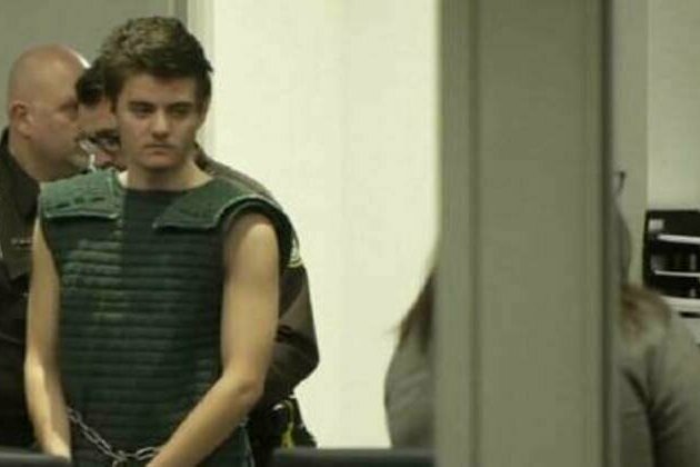 US teen plotted to kill Trump and flee to Ukraine - FBI