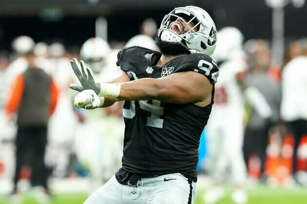 Raiders place DT Christian Wilkins on PUP list