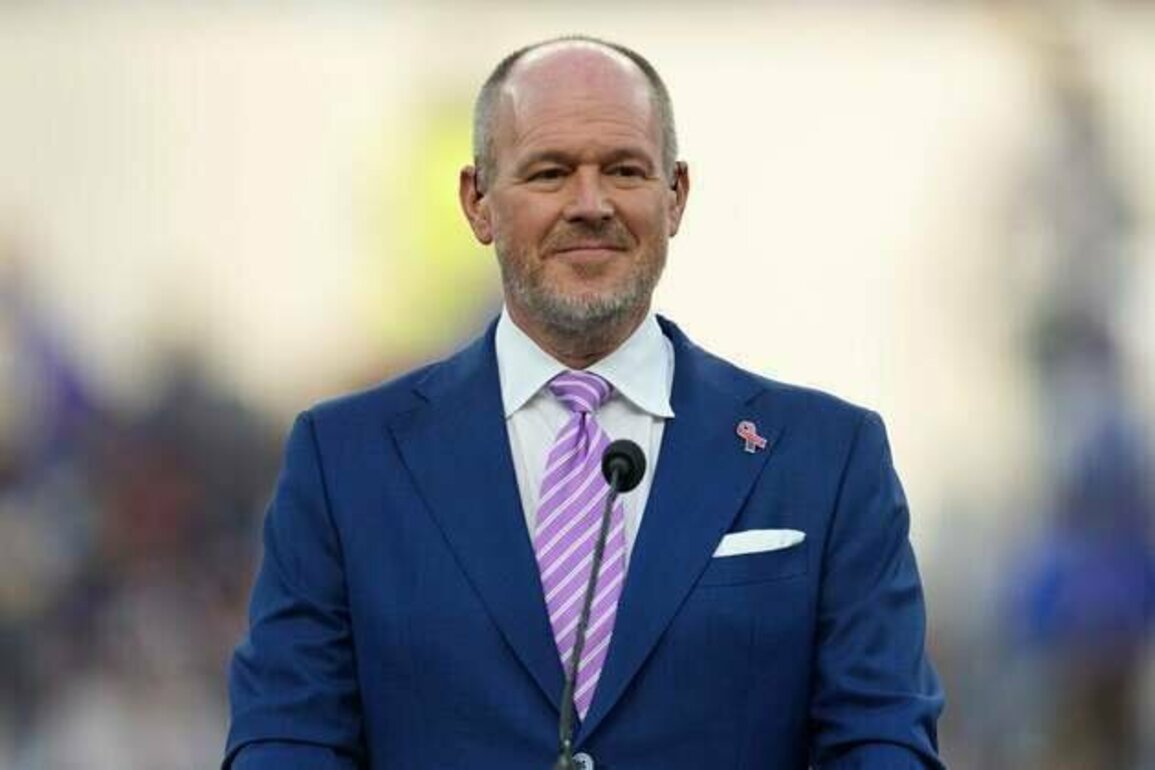 Rich Eisen making rare return to 'SportsCenter' desk