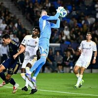 Joseph Paintsil tallies twice as Galaxy rout Whitecaps