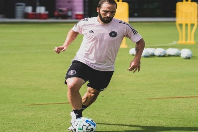 Inter Miami confirm Higuain's signing
